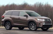 تویوتا هایلندر 2018 شاسی بلند لوکس ژاپنی