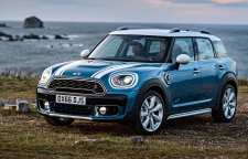 نگاهی به کراس اوور مینی کانتری من 2017