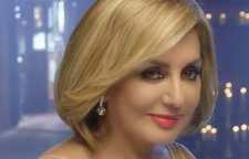 بیوگرافی گوگوش خواننده مشهور ایرانی