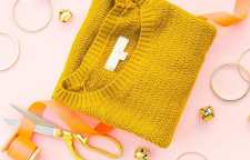 انتخاب و خرید لباس برای هدیه با رنگ مناسب