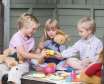 تاثیر بازی با عروسک بر روی رفتار کودکان