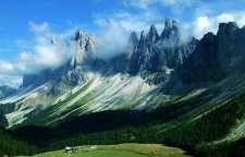 دولومیت ایتالیا سرزمینی از رشته کوه های آلپ