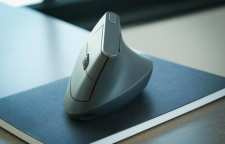 اولین ماوس عمودی لاجیتک