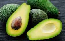 آووکادو میوه ای با خواص بسیار