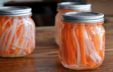 طرز تهیه ترشی هویج و ترب