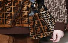 معرفی کیف های چرمی زنانه از برند فندی