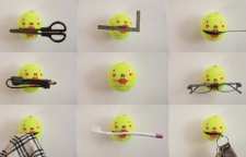 جا کلیدی صورتک با توپ تنیس