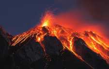 آتشفشان چیست