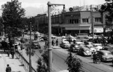 تاریخ  نصب اولین چراغ راهنما در ایران