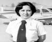 اکرم منفرد آریا اولین زن خلبان ایرانی قبل از انقلاب