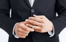 چرا آقایان حلقه ازدواج نمی پوشند