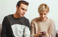 راه درست برخورد با همسر شکاک