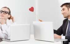 در محل کار چگونه با نامزدمان رفتار کنیم