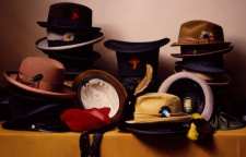 انواع کلاه و تاریخچه پیدایش کلاه در مد