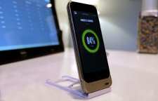 شارژر بی سیم واقعی با فناوری واتاپ شرکت انرجوس