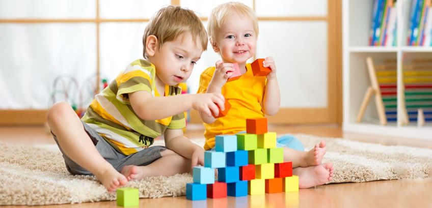 تقویت ذهن و خلاقیت کودک با انجام بازی های فکری