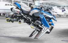 نگاهی به موتور سیکلت های بدون چرخ و پرنده اسکورپیون 3 و بی ام و