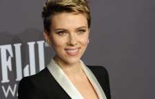 اسکارلت جوهانسون هنرپیشه مشهور هالیوود 34 ساله شد