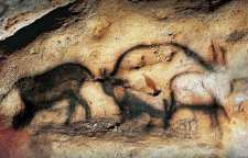 غار دوشه خرم آباد با نقوش 4500 سال پیش از میلاد