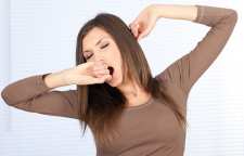 علت خمیازه کشیدن چیست