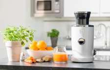 چگونه زردی روی وسایل برقی سفید را از بین ببریم