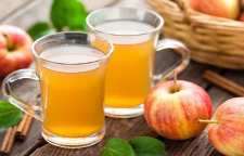 روش تهیه نوشیدنی دتاکس واتر سیب و زنجبیل