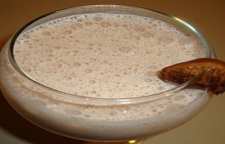 روش تهیه نوشیدنی شیر و انجیر خشک