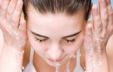 نکات مهم شست و شوی صورت و مراقبت از پوست