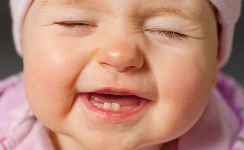 عوامل موثر بر دیر در  آمدن دندان کودکان