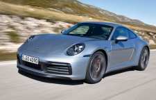 نسل جدید پورشه 911 با تغییراتی اندک رونمایی شد