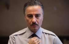 نوید محمد زاده در فیلم سرخ پوست به کارگردانی نیما جاویدی