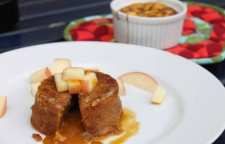 آموزش تهیه کوکی کیک های گرم مغزدار کاراملی بسیار خوشمزه