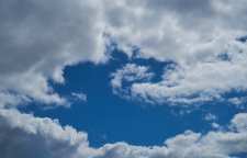 چرا ابر ها را سفید می بینیم