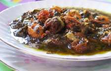 خورش آلو اسفناج بدون گوشت