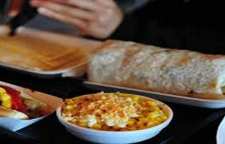 روش درست کردن لقمه های تست آووکادو و چیپوتل