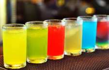 عوارض نوشیدنی های شیرین شده با شکر