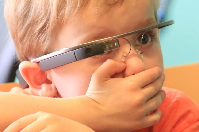 عینک گوگل برای کودکان مبتلا به اوتیسم