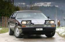 نگاهی به استون مارتین لاگوندا خودرو عجیب دهه هفتاد