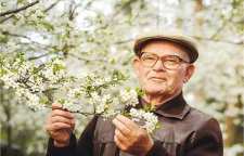 کنار آمدن با والدین پیر و تندخو