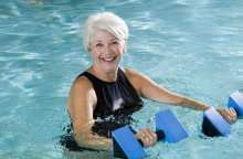 چند تمرین ورزش در آب یا آب درمانی