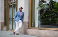 شلوار جین مردانه سفید را با چه ست کنیم