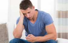 خود بیمار انگاری یا هیپوکندریا چیست و علل و علائم آن چگونه است