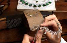 تاریخچه جواهرسازی