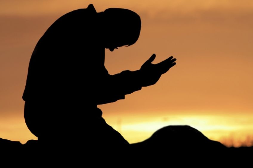 نحوه خواندن نماز با فضیلت کامله