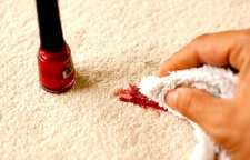 نحوه پاک کردن لکه لوازم آرایشی