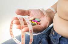 عوارض و ضرر های قرص های چربی سوز و لاغری برای سلامت بدن