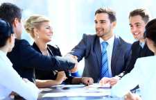 چگونه سرمایه گذار جدید برای کار و تجارت خود جذب کنیم