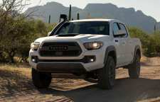 بررسی و مشخصات تویوتا توکوما