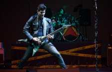 شهاب صادقی می خواهد قطعهای از اِوانسنس اجرا کند