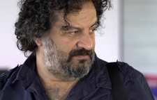 پست طنزآمیز مهراب قاسم خانی درباره بیسکویت ساقه طلایی